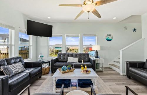 Port Bolivar Casa | Mimosa Beach - Luxury Beachfront 5BR, Gorgeous views from multiple Decks