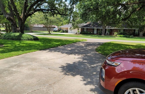 Baker Casa | Min from SU! Baker 2BR, 2BA w/ gar. nice subd. across from Park w/ golf/tennis