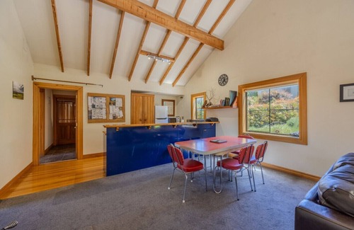 Wanaka Casa | Minaret Cabin | 3 bedroom home