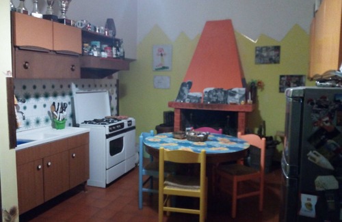 Colli sul Velino Apartamento | Mini apartamento vista panorámica rodeada de vegetación