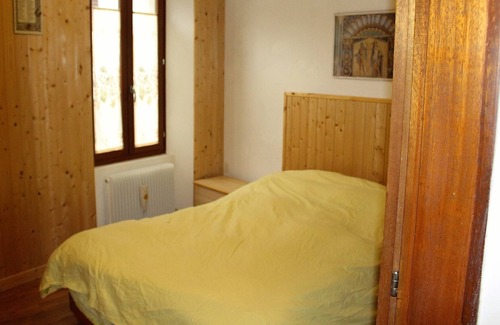 Comeglians Apartamento | Mini apartamento con terraza panorámica.