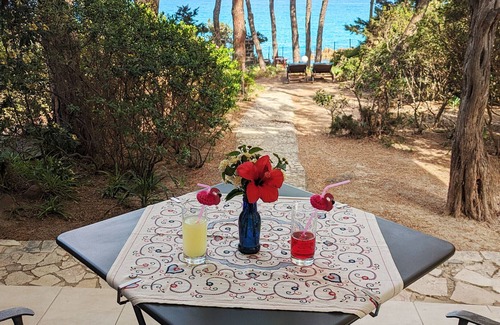 Cala Liberotto Apartamento | ¡Mini apartamentos justo en esta playa!