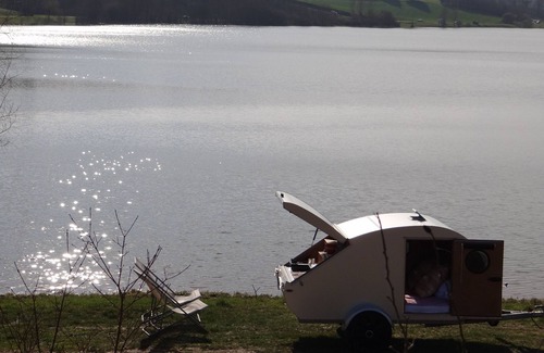 Agen Casa | MINI CARAVANA VINTAGE TEARDROP 2 LUGARES