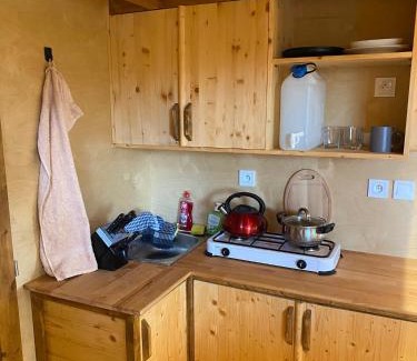 Lipa Cabina | Mini chatka s rybníčkem a saunou