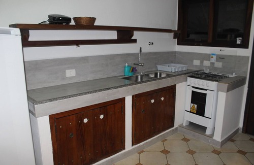 Baleia Casa | Villaggio Arcobaleno I - 4 camas (2 suites), piscina, a 150 metros de la playa
