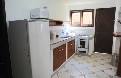 Baleia Casa | Villaggio Arcobaleno I - 4 camas (2 suites), piscina, a 150 metros de la playa