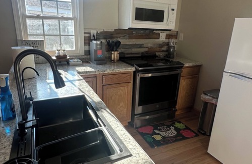 Goldsboro Apartamento | Mini house with AC in charming Goldsboro