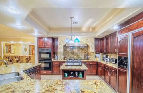 Enterprise Casa | Mini mansion luxury living