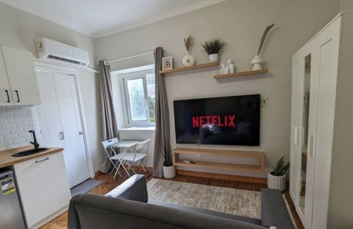 Garden City Apartamento | Mini Modern Studio in Garden City