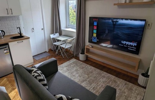 Garden City Apartamento | Mini Modern Studio in Garden City