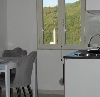 Sant’Agapito Apartamento | Mini Red Hub - Design Apartment