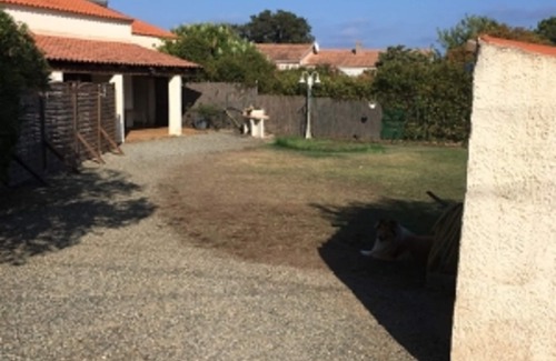 Solaro Casa | Mini villa con jardín independiente.