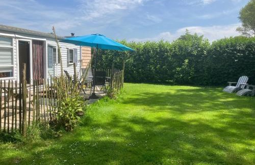 Municipality of Veere Chalet De Esquí | Minicamping Hoeve het Tij