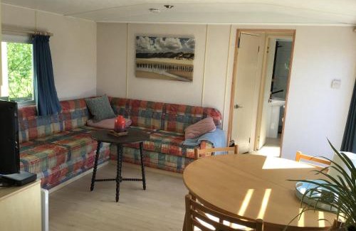 Municipality of Veere Chalet De Esquí | Minicamping Hoeve het Tij