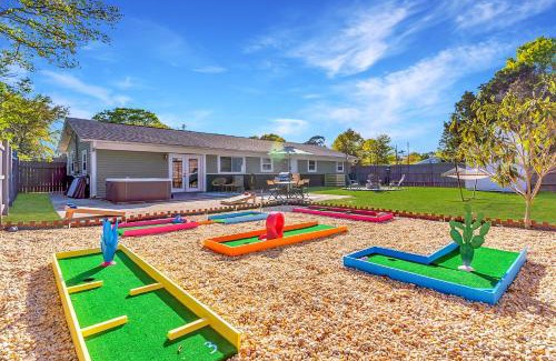 Wilmington Casa | MiniGolf-Hot Tub-Firepit-Games
