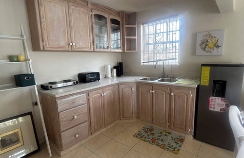 Inch Marlowe Apartamento | Charming 1-bedroom apartment with WiFi and AC in delightful near the beach