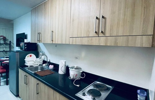 Barangay 76 Condominio | MINIMALIST 1 BEDROOM CONDO UNIT AT SHORE RESIDENCES