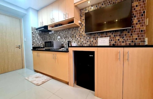 Dupax Del Norte Condominio | Minimalist 1BR nr SM North |Fastnet |Parking