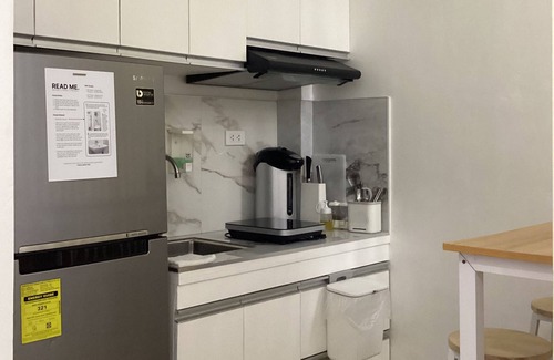 Cabanatuan Apartamento | Minimalist Studio Apartment in Cabanatuan
