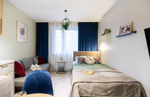 Ursus Apartamento | miniStudios Habicha by VAYA STAYS