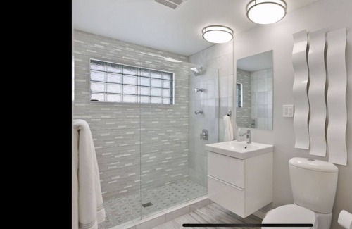 Southwest Minneapolis Apartamento | Hotel de lujo en Minneapolis Tangletown Airbnb "super host" certificado