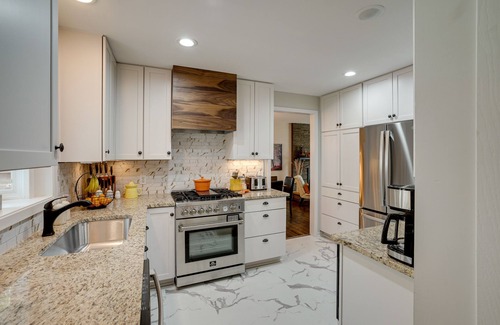 Southwest Minneapolis Casa | Minneapolis Vacation Rental ~ 8 Mi to Downtown!