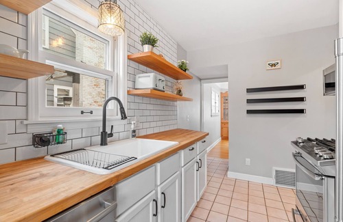 Diamond Lake Casa | MINNeSTAY* Cape Cod Charmer |