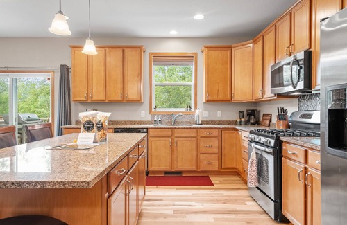 Mahtomedi Casa | Just Ducky | Nature | 4 Bedrooms
