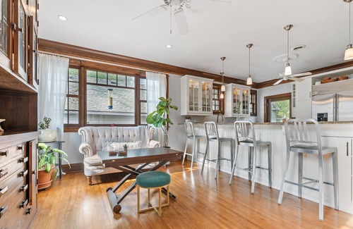 Linden Hills Casa | MINNeSTAY* Linden Hills Haven
