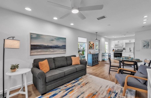 Anna Maria Condominio | Minnow 2 2 Bedroom Villa by RedAwning