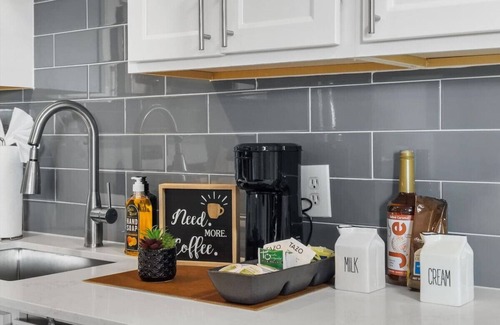 Hyde Park Apartamento | Mins 2 Dwntown ~ Private Retreat ~ Austin Cove