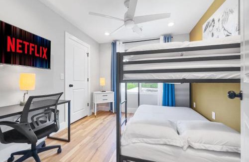 University Hills and Windsor Park Casa | Mins 2 Formula 1 Lux Retreat