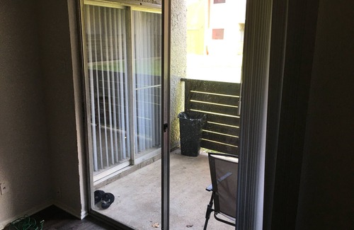 North Arlington Apartamento | A menos de seis banderas, los estadios de los Cowboys N Rangers, Compras de comida y más.