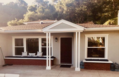 Alta Mesa Casa | Mins to beach, mountains & park. Enjoy hot tub, fire pit, outdoor shower + more!