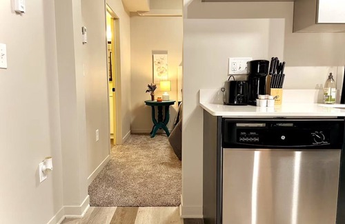 Midtown Apartamento | ~Mins to DMC/Perfect for Monthly stays!