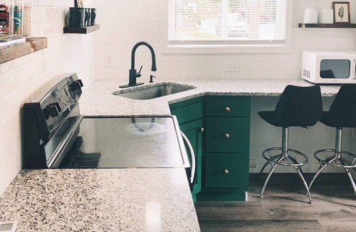 Northside District Apartamento | Mint Julep - Studio Apartment in Downtown Lexington