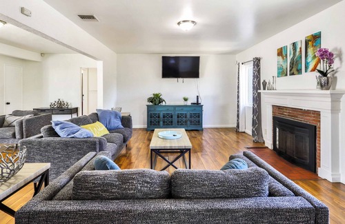 North Hollywood Casa | Home home home