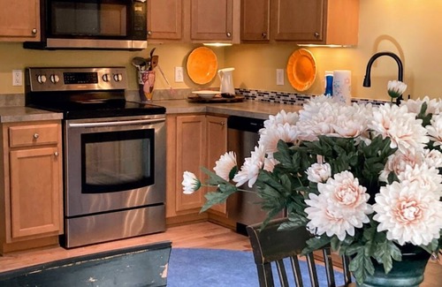 Savannah Apartamento | Minutes Away Tybee Beach & Historic Downtown-2BR/1BA-Pet OK