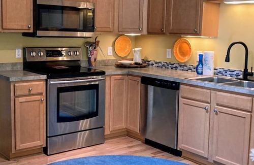 Savannah Apartamento | Minutes Away Tybee Beach & Historic Downtown-2BR/1BA-Pet OK