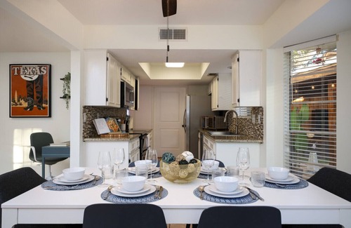 North San Antonio - SAT Casa | Minutes from airport, hot tub, pool, mini golf, game room