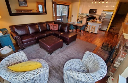Truckee Condominio | Minutes from Downtown Truckee! Biking, hiking, shopping, restaurants...