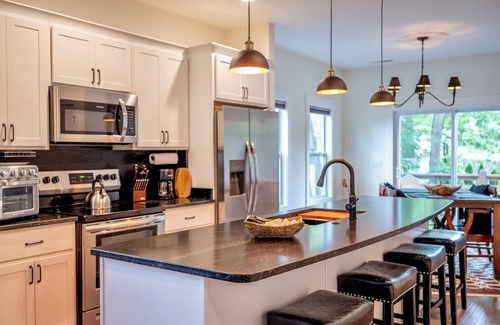 Oakley Casa | Minutes From Downtown Asheville!