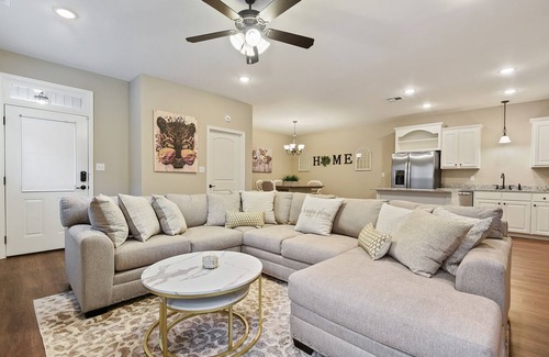 Brusly Casa | Minutes from LSU, SU, & Downtown Baton Rouge!