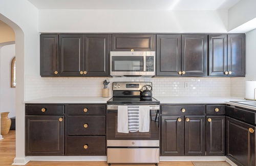 Newberg Cabaña | Minutes from oregon wine country and walking distance from George Fox University