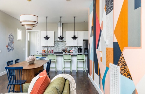 Berry Hill Casa | NEW!!! Game Room + Rooftop Deck: Minutes to Downtown Nashville