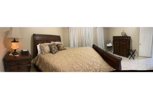 Pharr Casa | Minutes to Shopping, Dining and Fun Family Stay - Sleeps 6