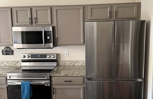 Entrada Casa | Minutes to spring training, and large comfortable 5 bedroom home.