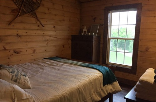 Salmon River Road Casa | Mira Bradan Frente al Retiro