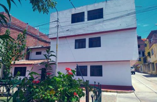 Huaraz Cama Y Desayuno | Mirador Backpackers B&B