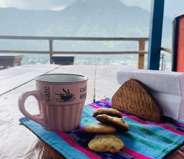 San Juan La Laguna Cabina | Mirador Cabañas de Mike, Café y Restaurante